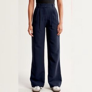 Abercrombie & Fitch Pleated Wide Leg Tailored Linen Blend Pants • size Med Short